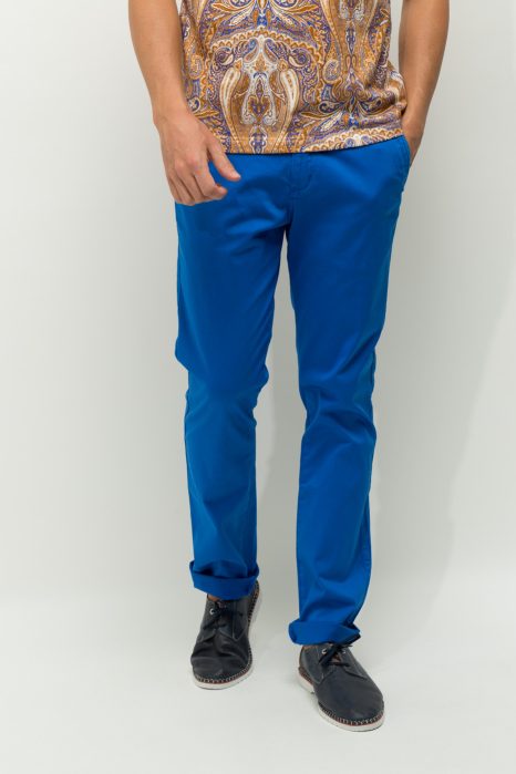 Chino azulón straight fit