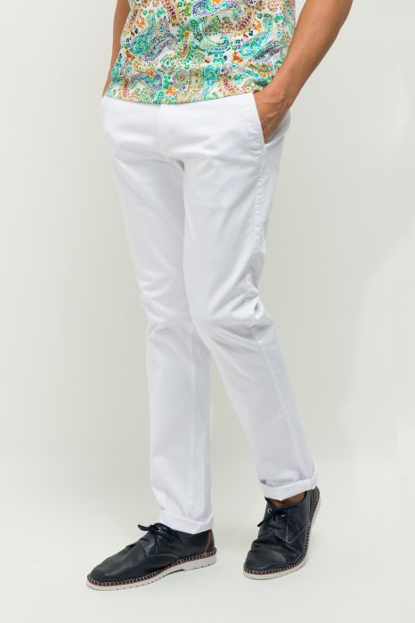 White straight fit chino